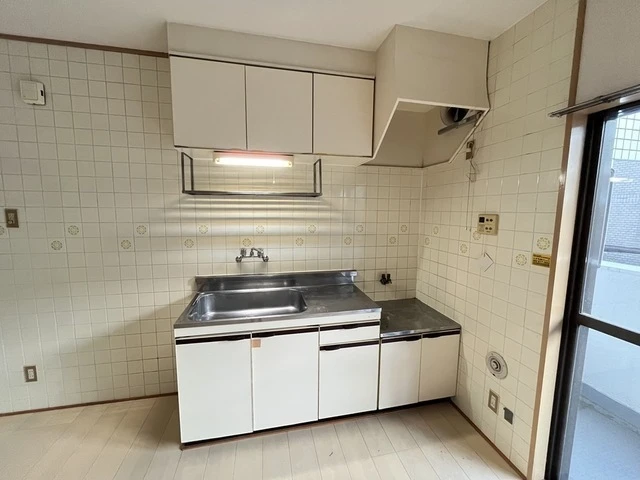 コーポ辰本(緑井)