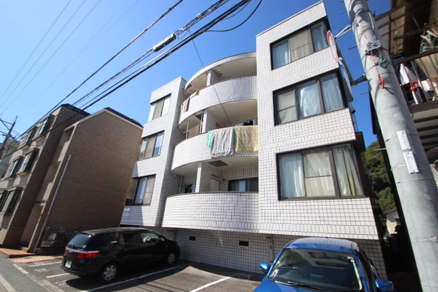 コーポ辰本(緑井)