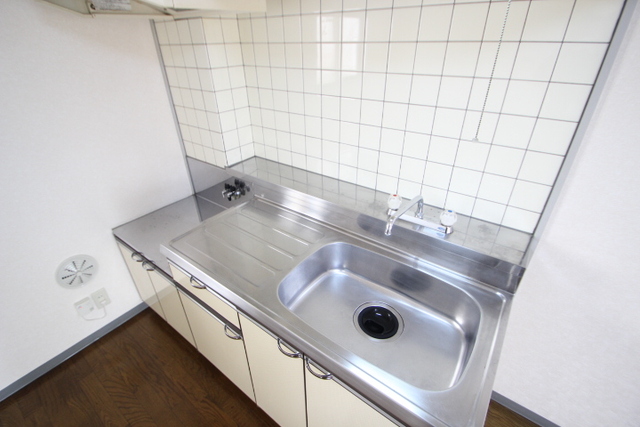 Y’z B.L.D.大町東