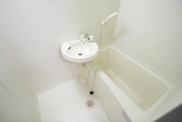 Y’z B.L.D.大町東