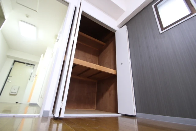 Y’z B.L.D.大町東