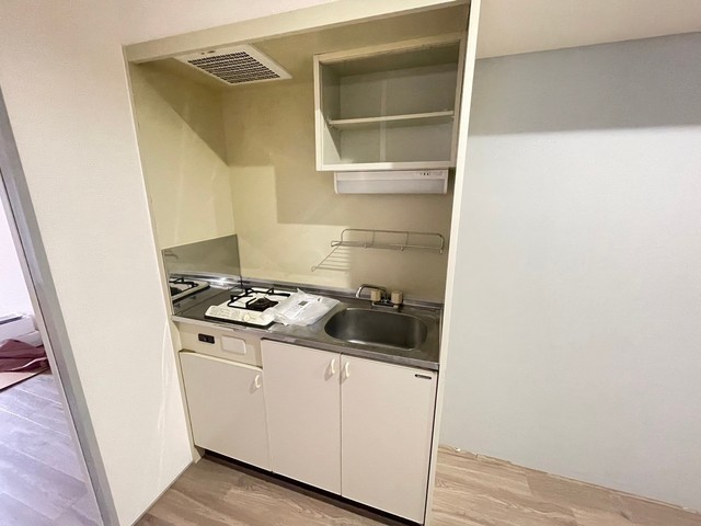 Y’z B.L.D.大町東