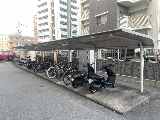 Y’z B.L.D.大町東