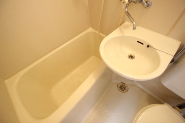 コーポラス岡本