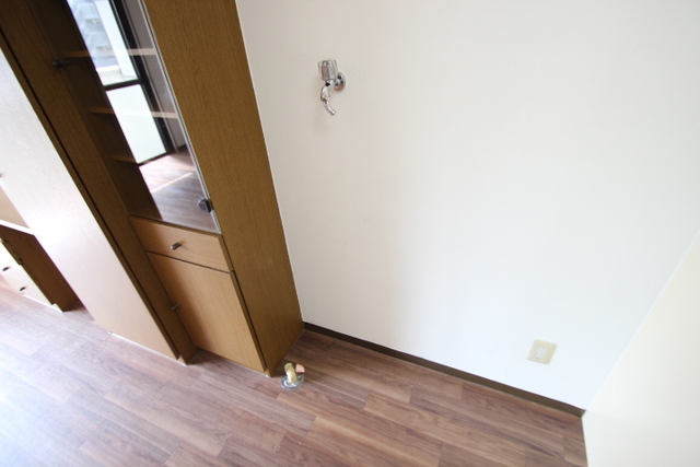 コーポラス岡本