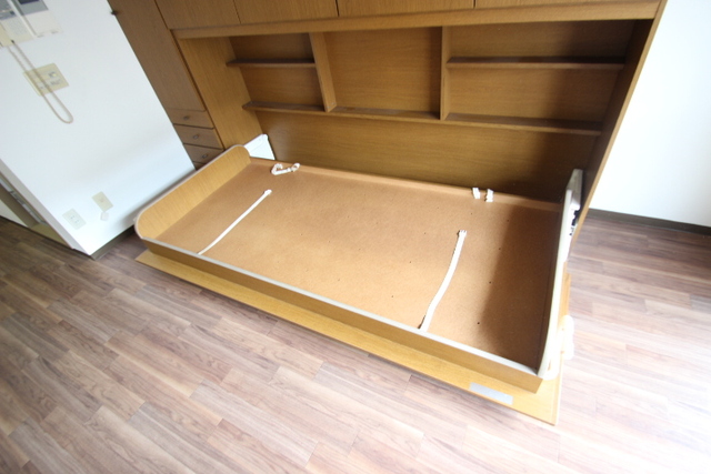 コーポラス岡本