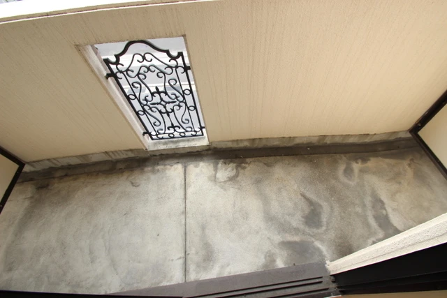 コーポラス岡本