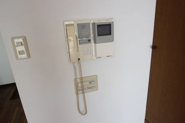 コーポラス岡本