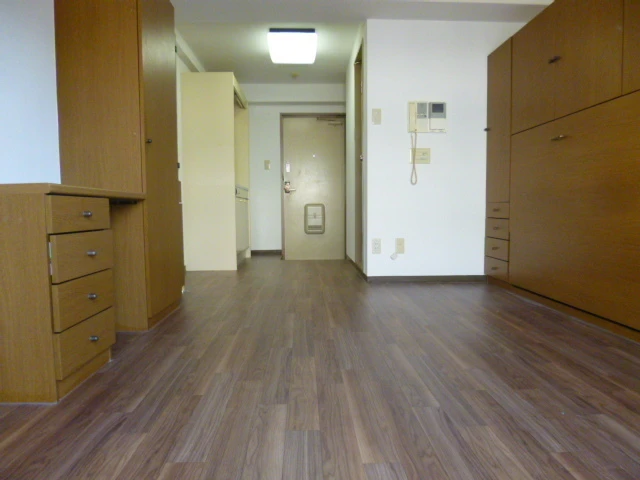 コーポラス岡本