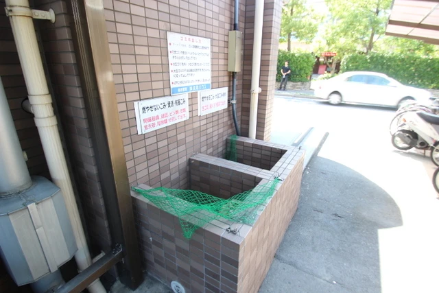 コーポラス岡本