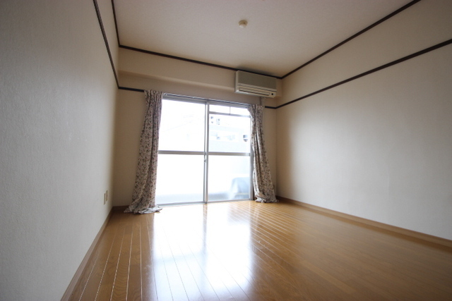 コーポラス・ナガイ