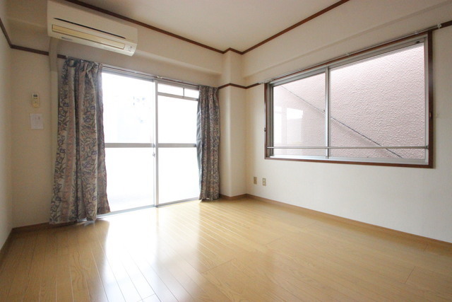 コーポラス・ナガイ