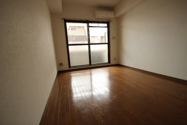 コスモ平和大通