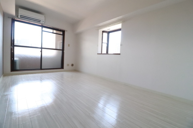 コスモ平和大通