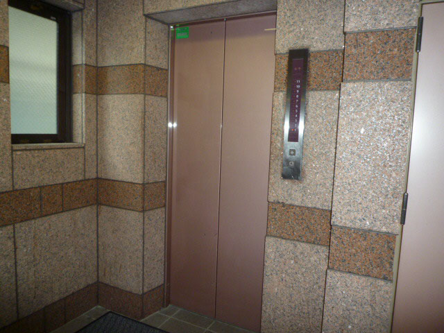 コスモ平和大通