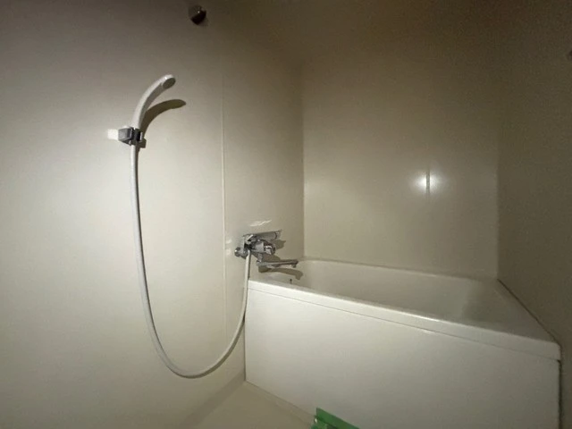 Arista広島平和大通り