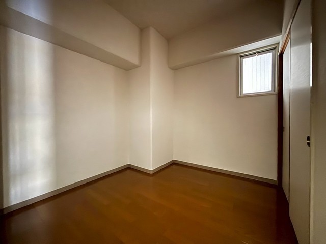 Arista広島平和大通り