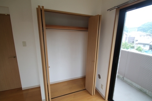 コリーヌ・ヴェール(Colline Vert)