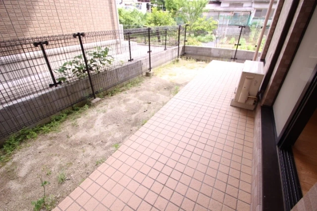 コリーヌ・ヴェール(Colline Vert)