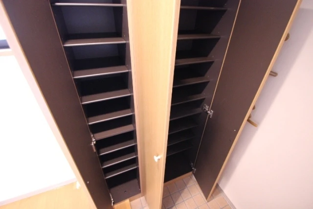 コリーヌ・ヴェール(Colline Vert)