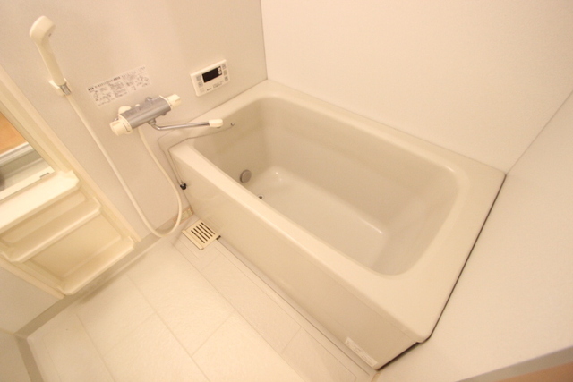 コリーヌ・ヴェール(Colline Vert)