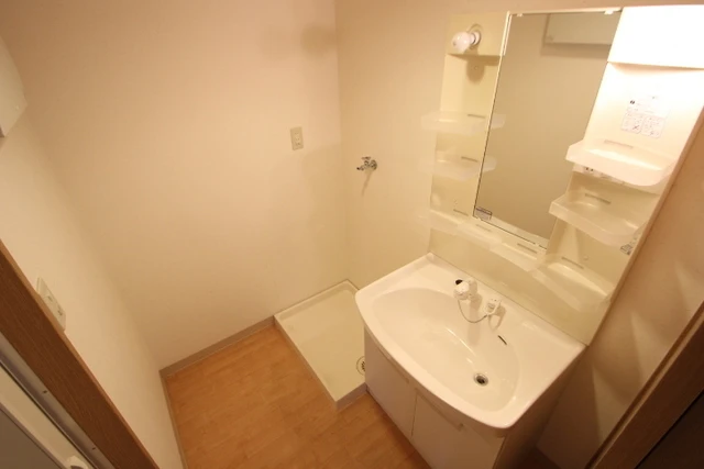 コリーヌ・ヴェール(Colline Vert)