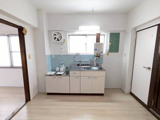 佐々木ビル三篠