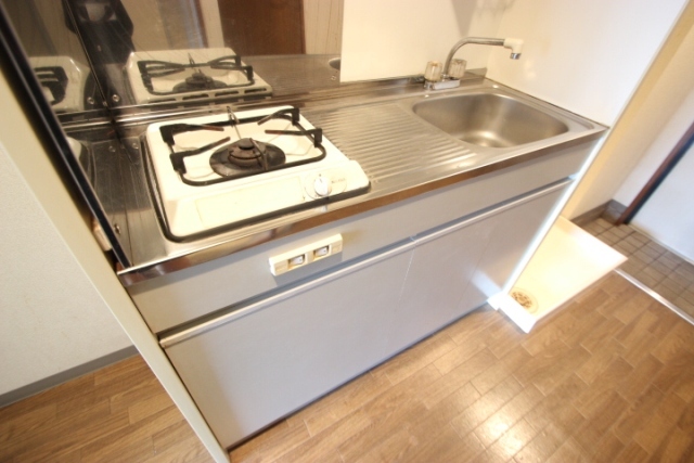 サンパレス横川