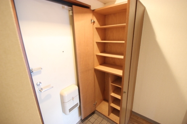 サンパレス横川