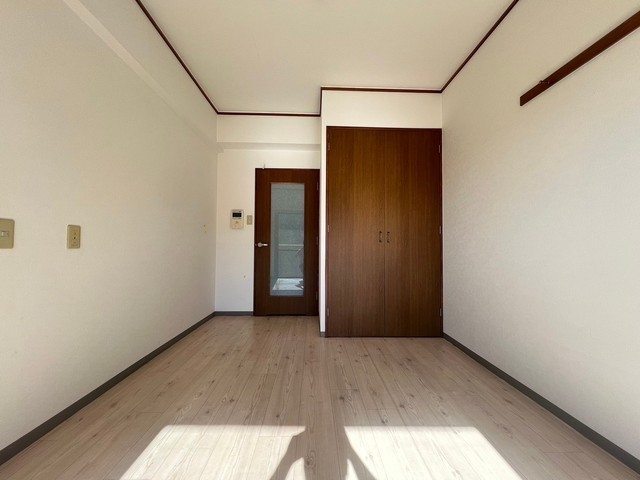 サンパレス横川