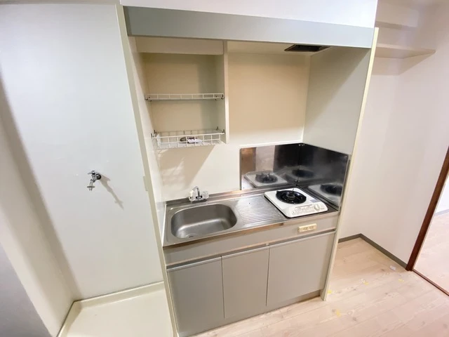 サンパレス横川