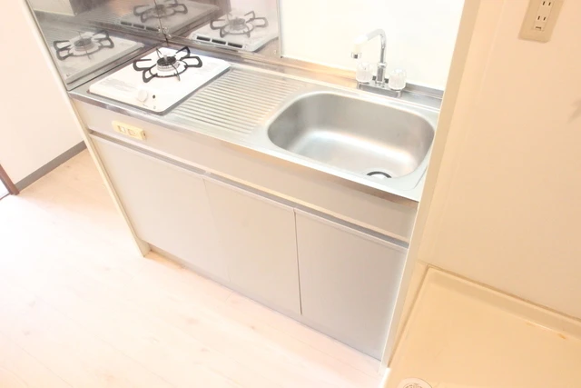 サンパレス横川