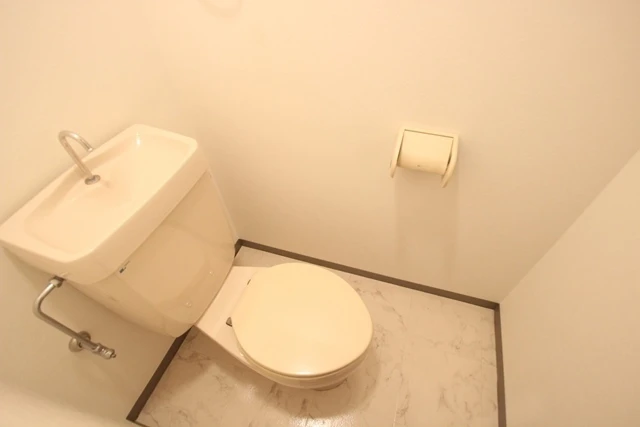 サンパレス横川