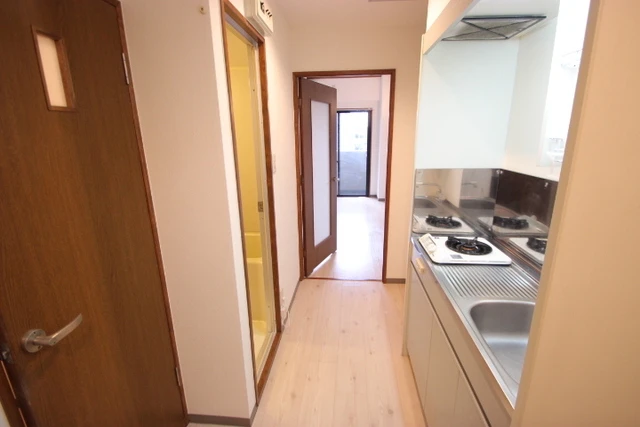 サンパレス横川