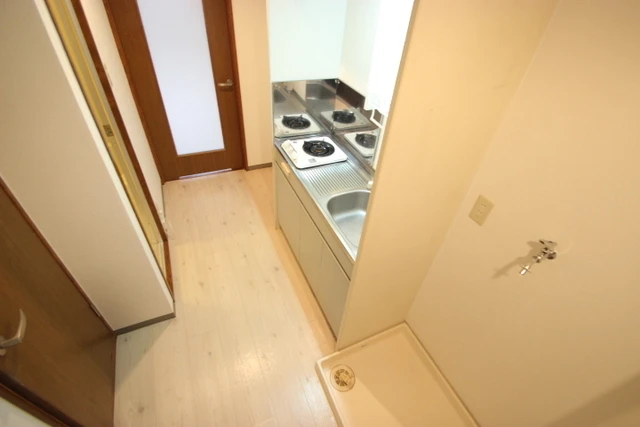 サンパレス横川