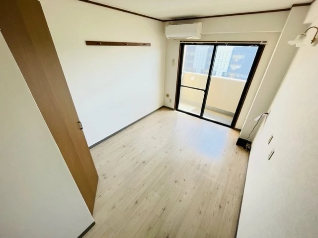 サンパレス横川