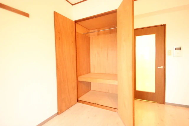 サンパレス横川