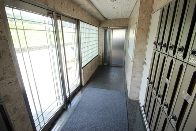 サンパレス横川