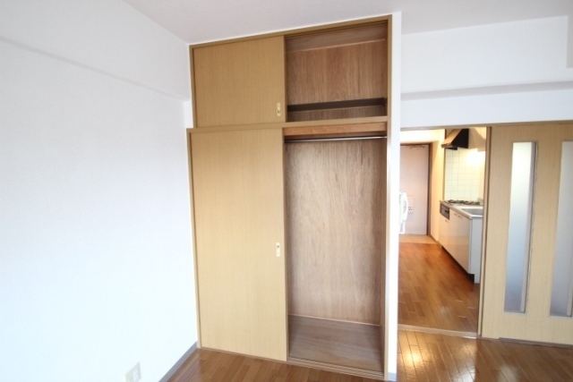 シャルマンヴィル新宮