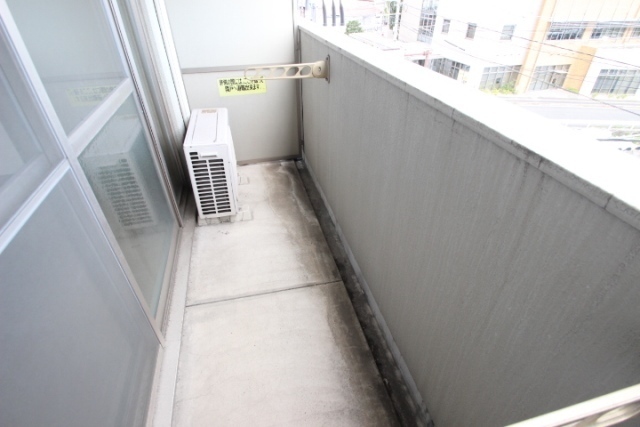 シャルマンヴィル新宮