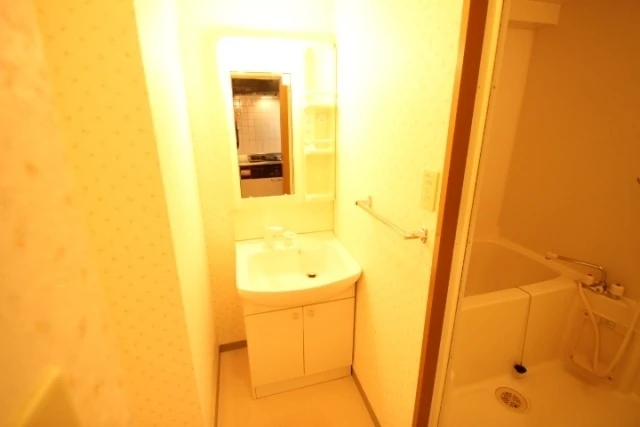 シャルマンヴィル新宮