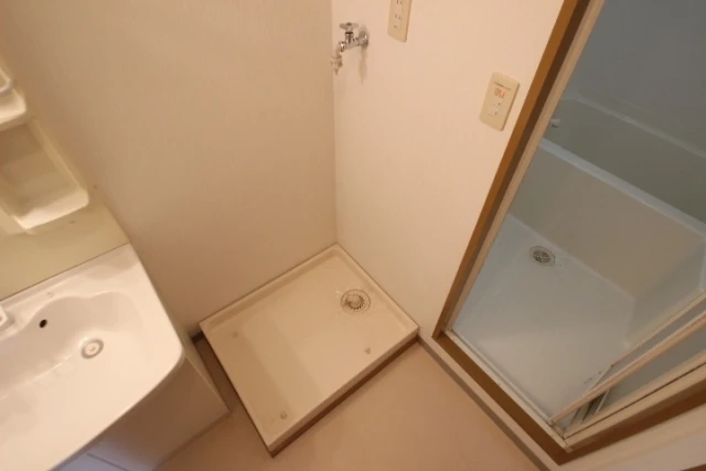 シャルマンヴィル新宮