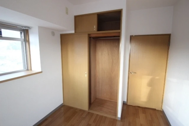 シャルマンヴィル新宮