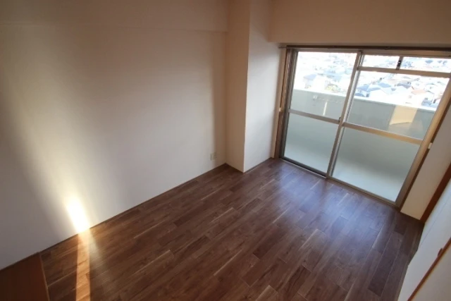 シャルマンヴィル新宮