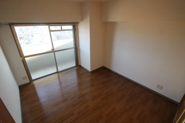 シャルマンヴィル新宮