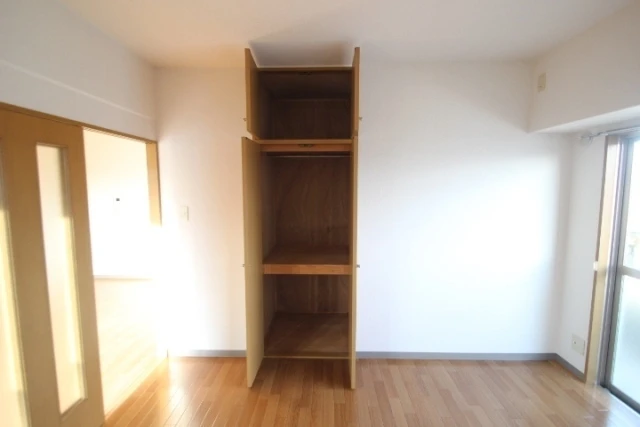 シャルマンヴィル新宮