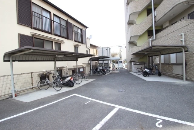 シャルマンヴィル新宮