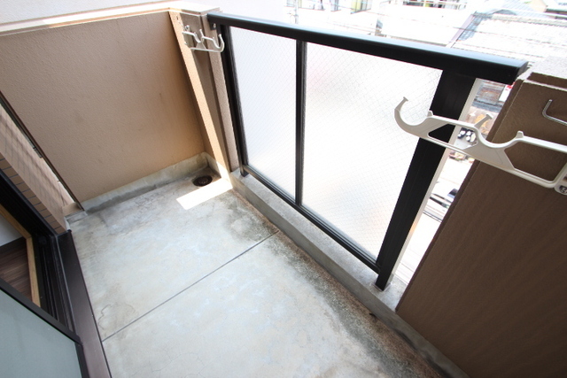 シャルマンタカハシ