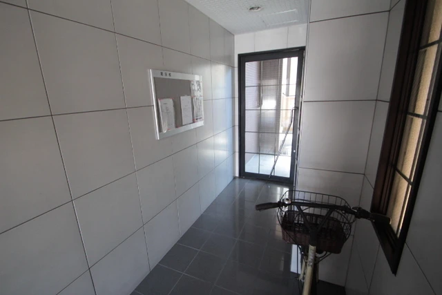 シャルマンタカハシ