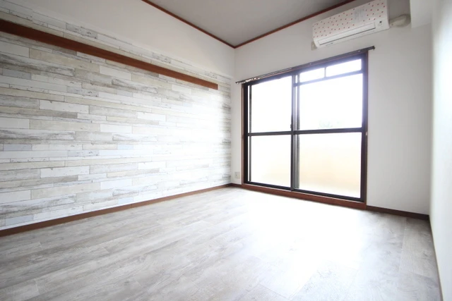 ステイタスオブ中須